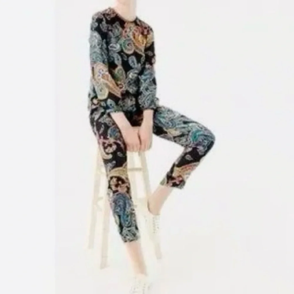 J. CREW 100% Silk Pull-On Pants Black Gold Blue Red Paisley w Pockets